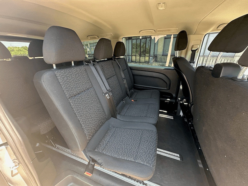 interior microbuz vito
